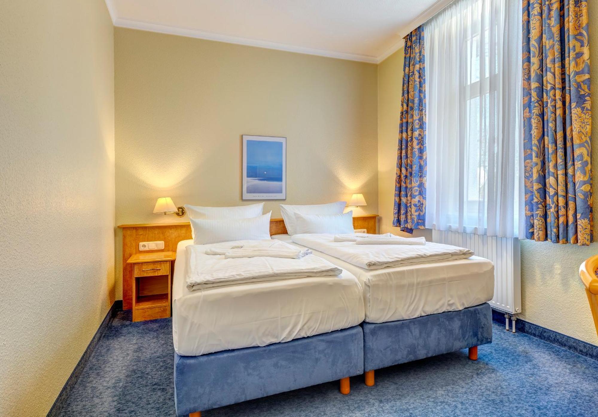 Haus Seeblick Hotel Garni & Ferienwohnungen Penzance Dış mekan fotoğraf