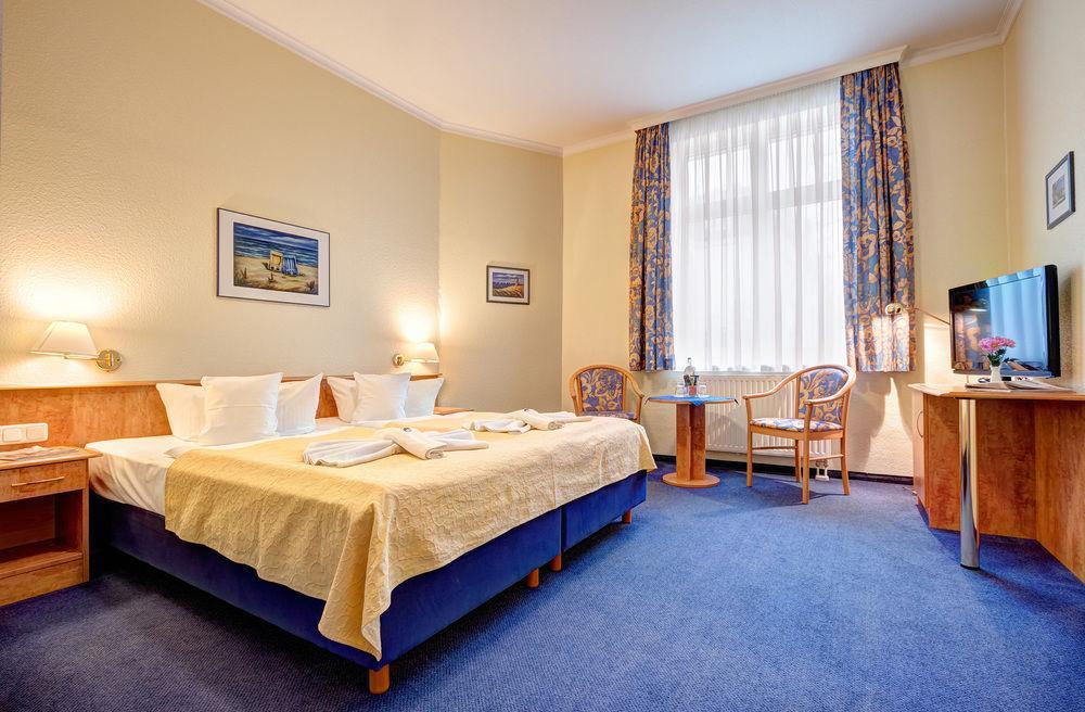 Haus Seeblick Hotel Garni & Ferienwohnungen Penzance Dış mekan fotoğraf
