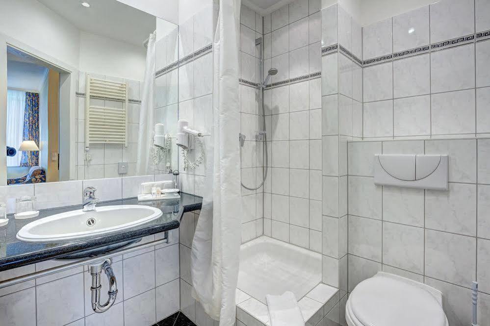 Haus Seeblick Hotel Garni & Ferienwohnungen Penzance Dış mekan fotoğraf